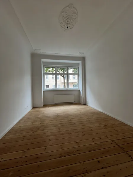 Frisch sanierte Altbauwohnung im Sprengelkiez — photo 1